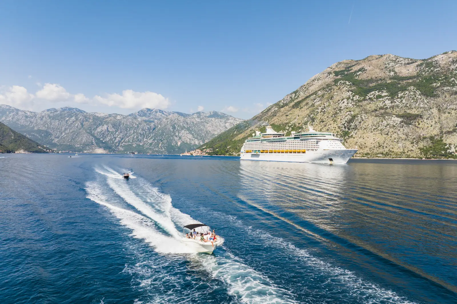 Boat Up to 10 Passengers Mid-size rental speedboat for 10 passengers at the Kotor dock