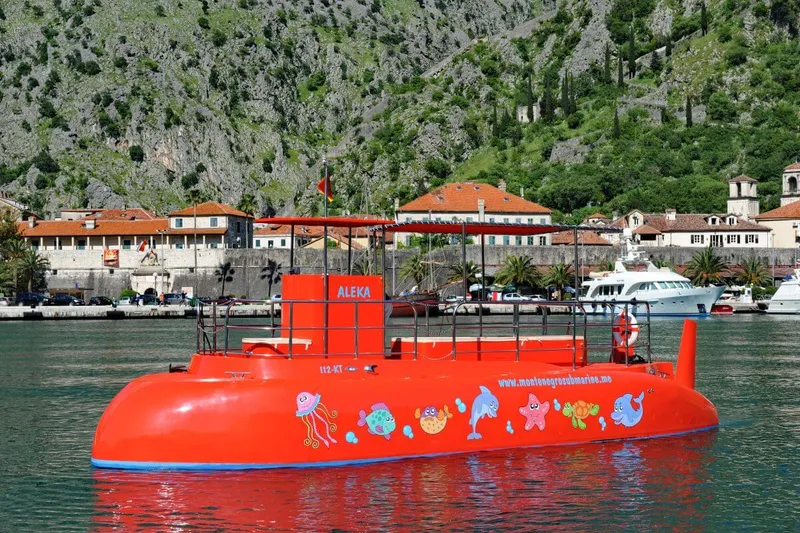 Underwater cabin with glass windows showing fish in the Adriatic Sea Underwater cabin with glass windows showing fish in the Adriatic Sea